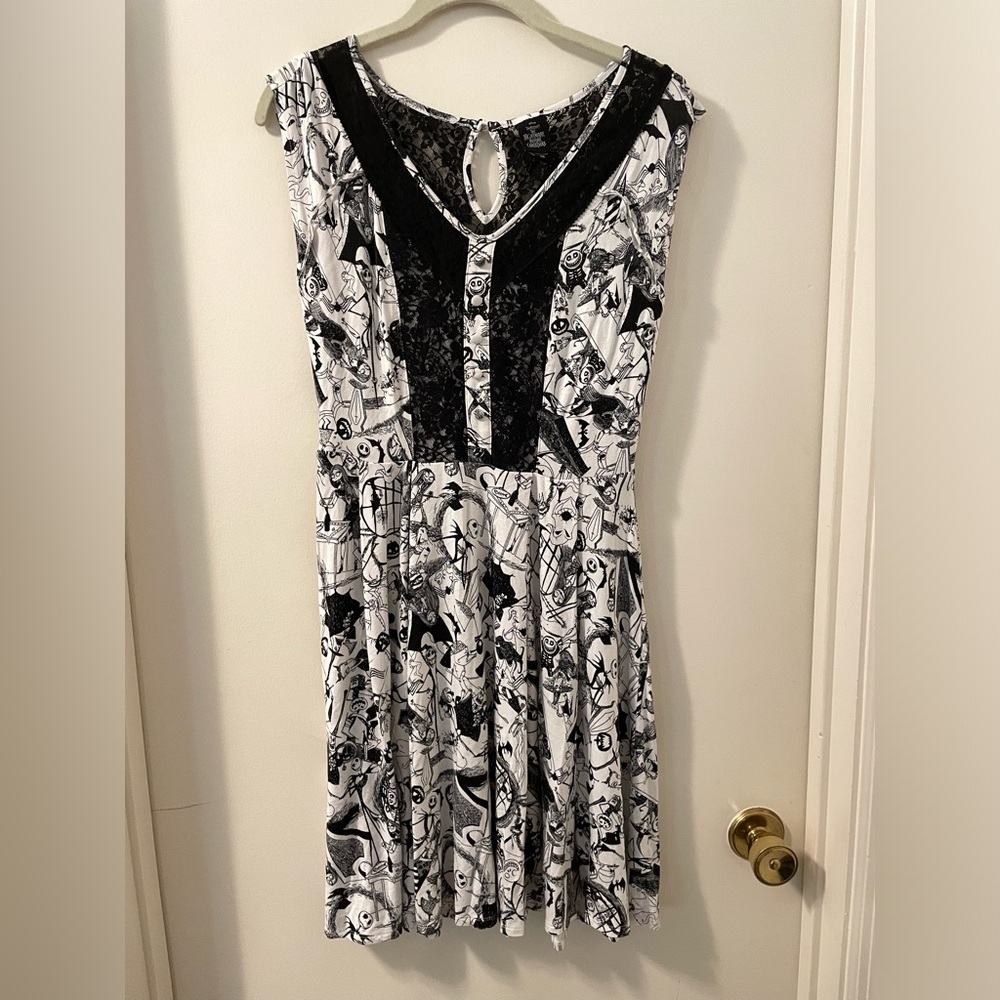 Disney Nightmare Before Christmas Mini w/ lace Dress Size Medium